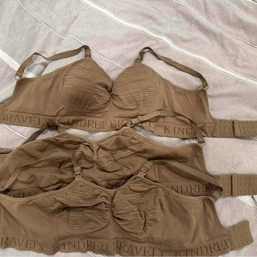 Kindred Bravely Pumping and Nursing Bra